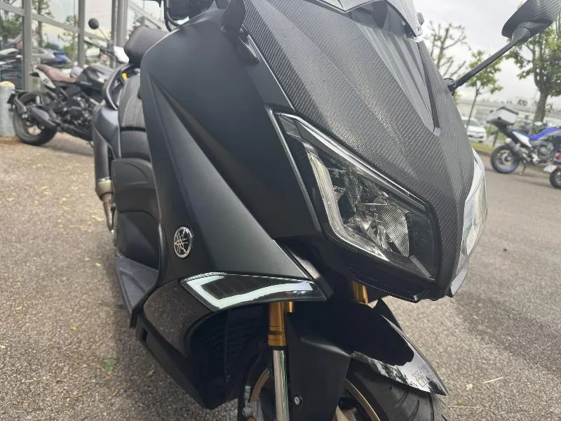 XP TMAX 530 IRON MAX
