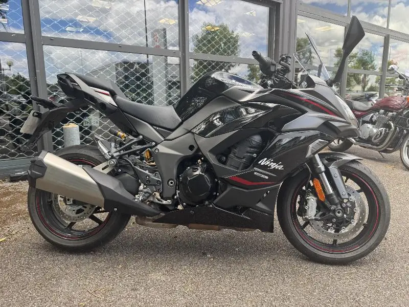 NINJA 1100 SX SE