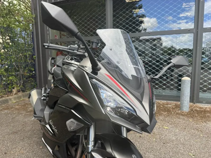 NINJA 1100 SX SE