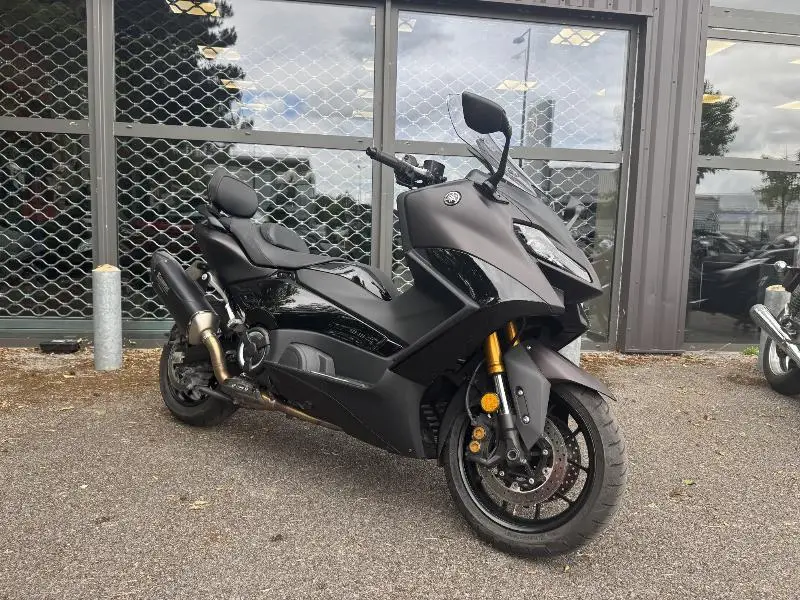 XP TMAX 560 TECH MAX