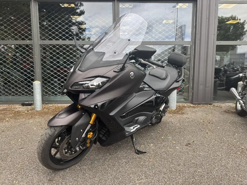 XP TMAX 560 TECH MAX