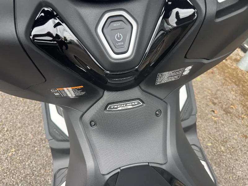 XP TMAX 560 TECH MAX
