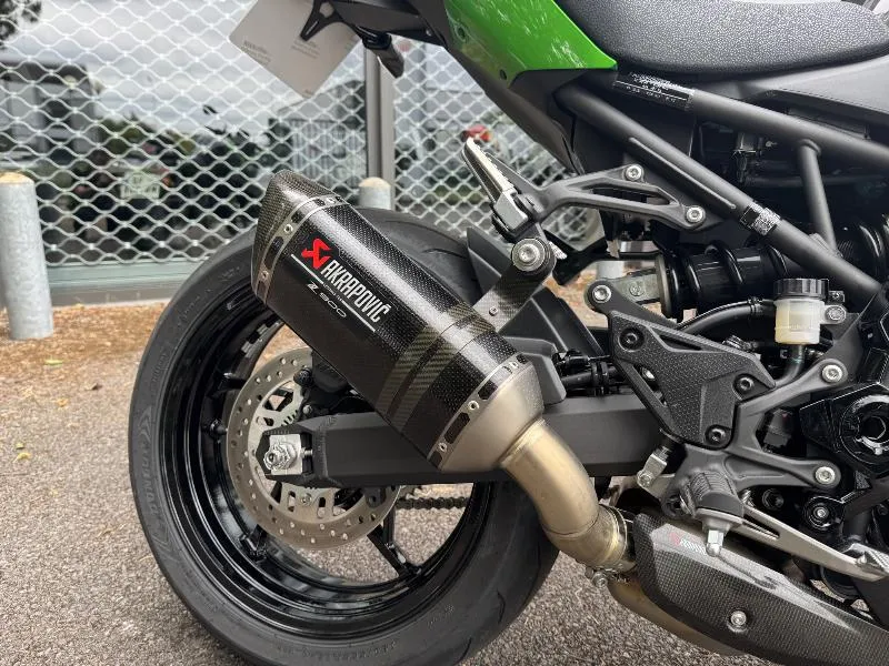 Z 900