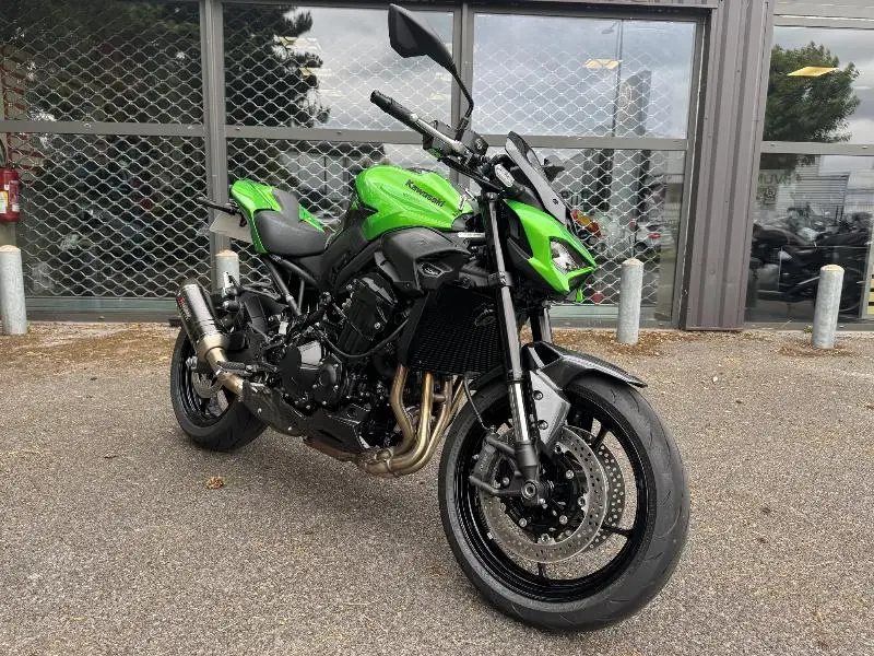 Z 900
