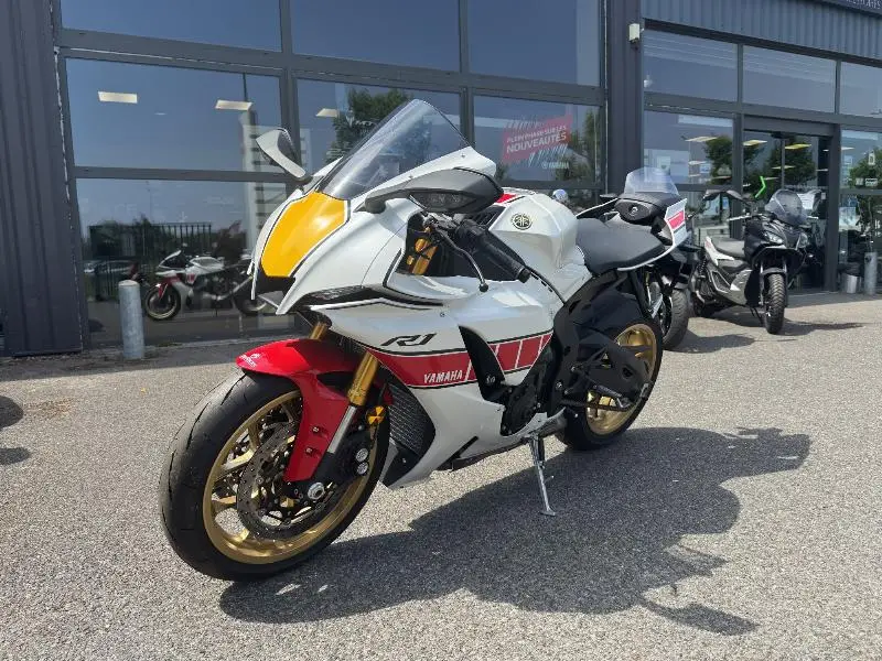 YZFR1 WORLD GP 60TH ANNIVERSARY