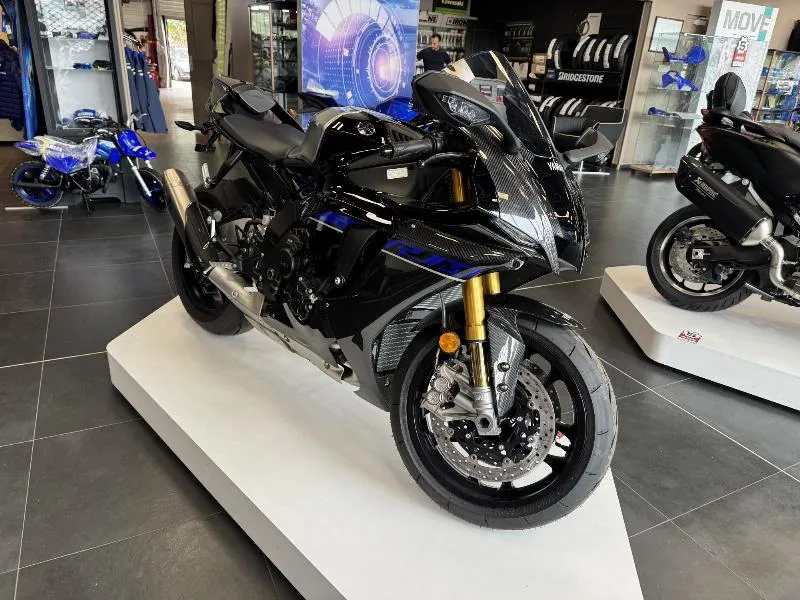 R1M