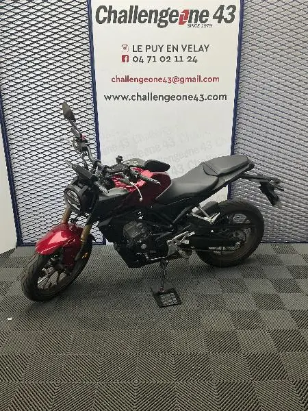 CB125R