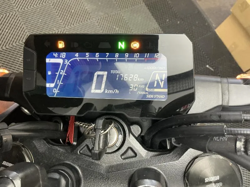 CB125R