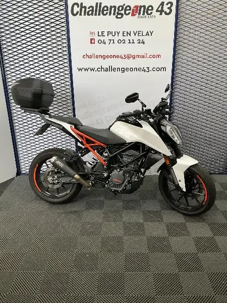 125 DUKE ABS