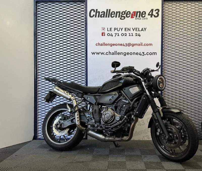 XSR 700