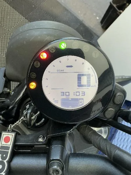 XSR 700