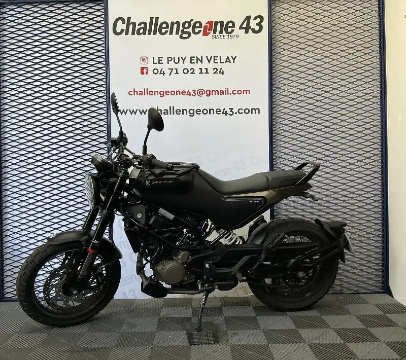 SVARTPILEN 125 ABS