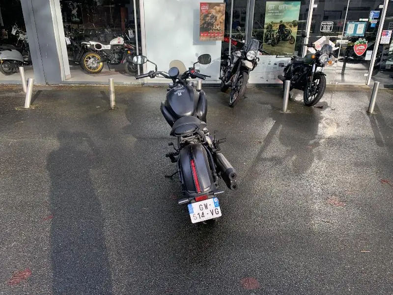 GV 125 R BOBBER