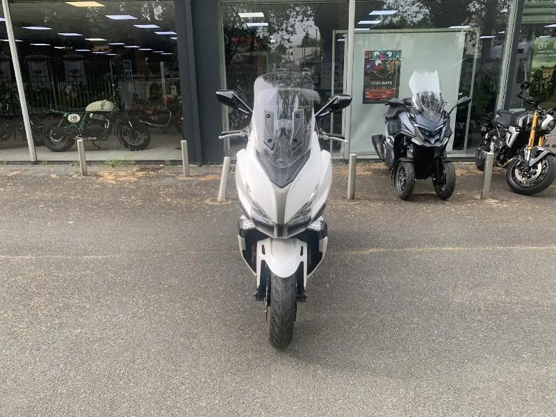 XCITING 400I