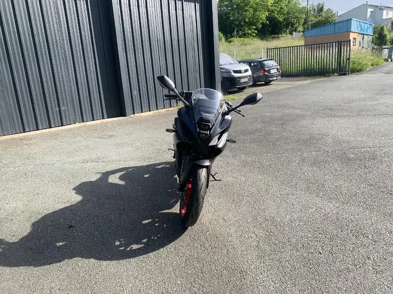 GSX8R