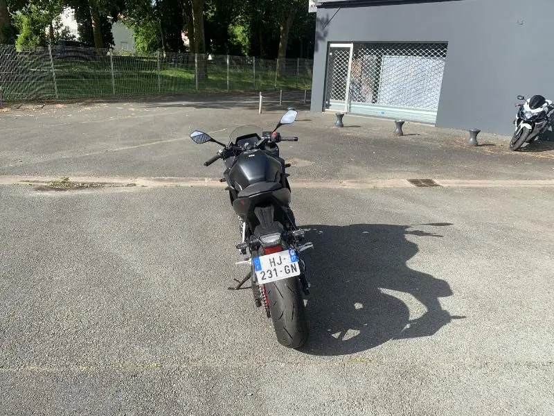 GSX8R