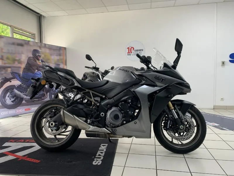 GSXS 1000 GT