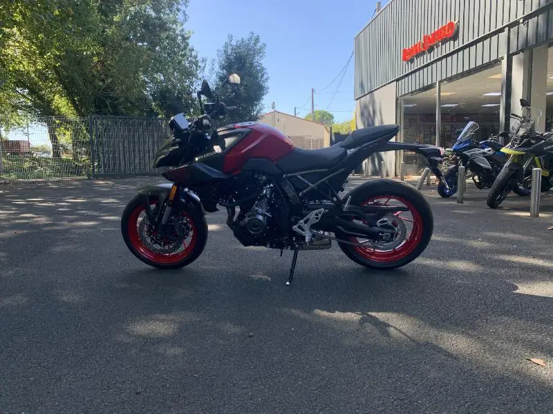 GSX8S A2