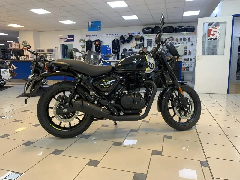 HNTR 350 REBEL BLACK
