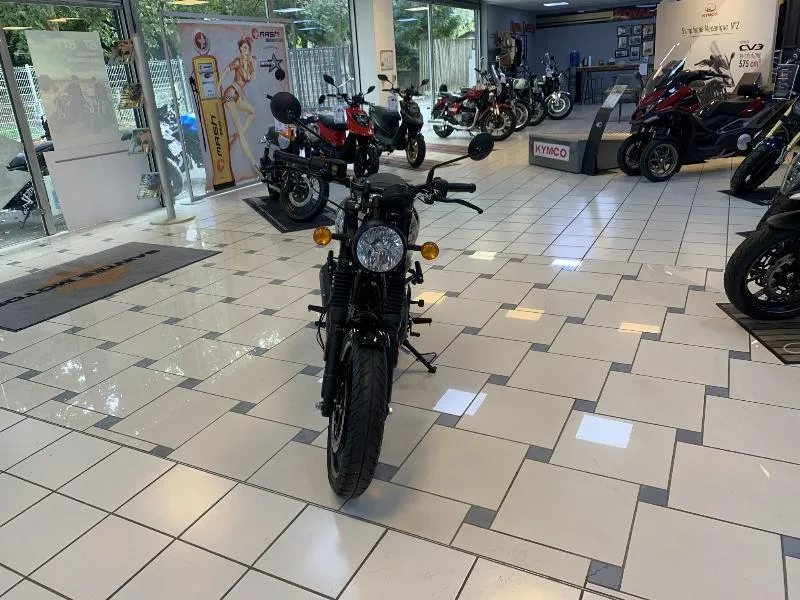 HNTR 350 REBEL BLACK