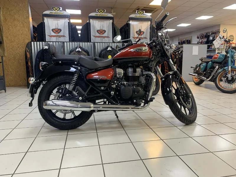 METEOR 350 SUPERNOVA RED