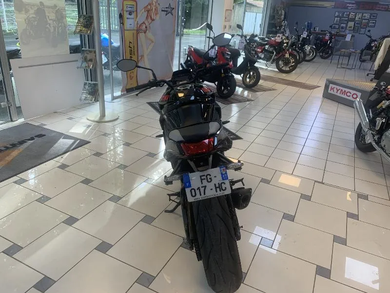 KATANA 1000
