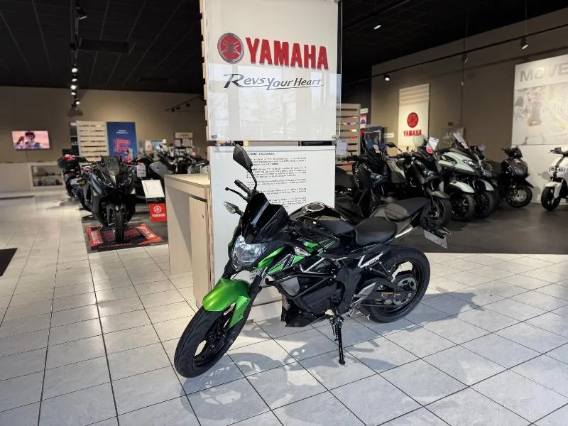 Z125