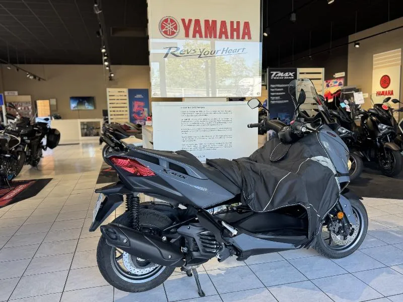 XMAX 125 TECH MAX