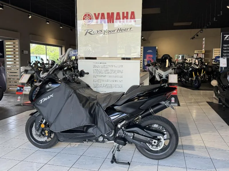 XP TMAX 560 TECH MAX