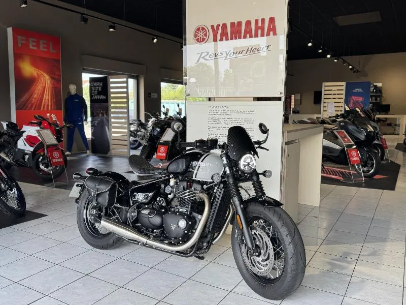 Bonneville Bobber 1200