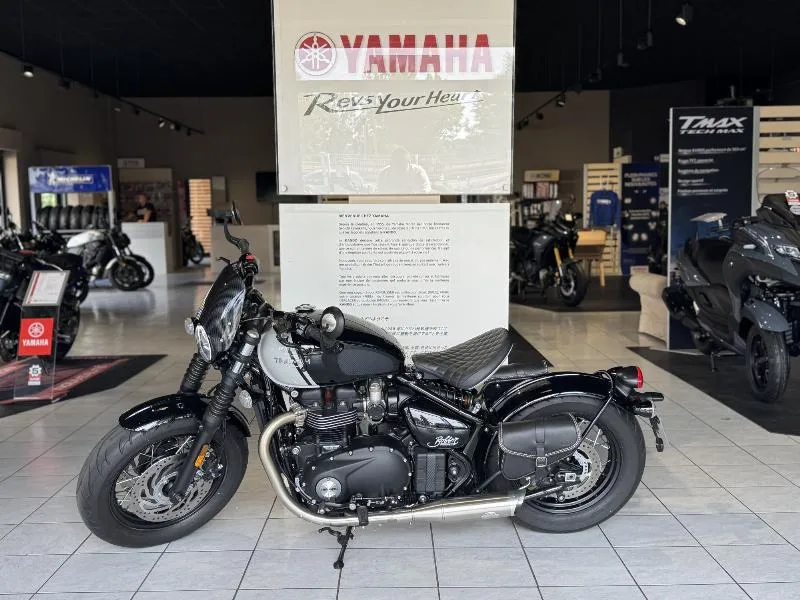 Bonneville Bobber 1200