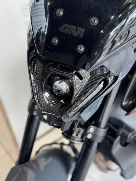 MT09