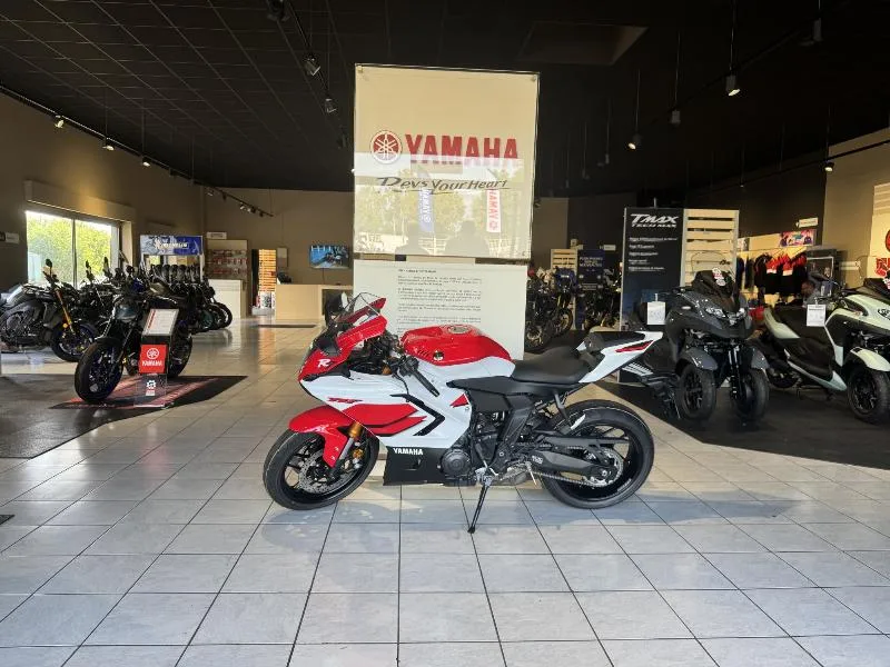 YZFR7