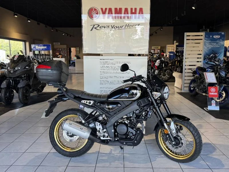 XSR 125 Legacy