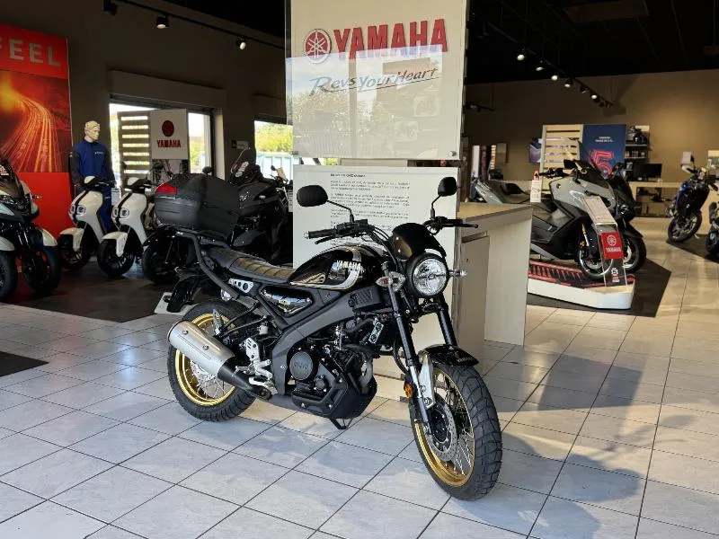 XSR 125 Legacy