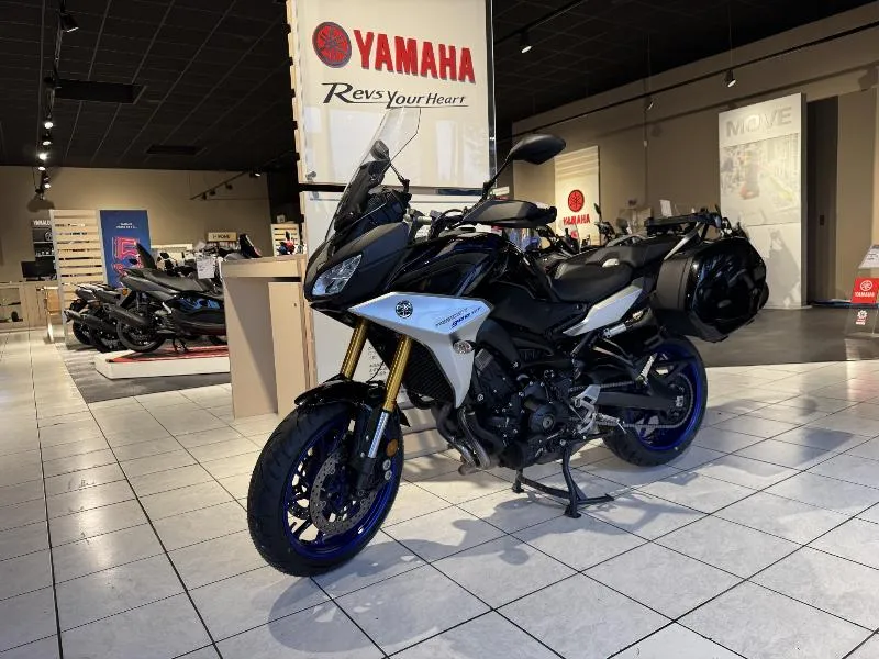 TRACER 900 GT
