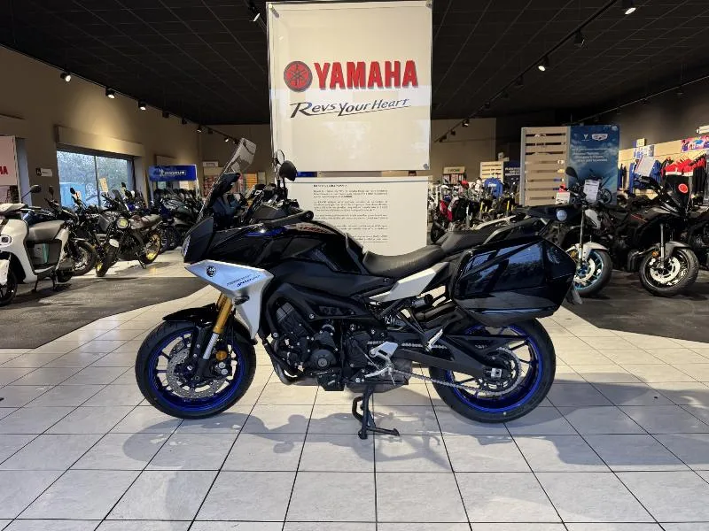 TRACER 900 GT