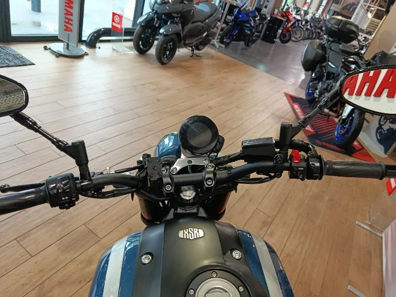 XSR 900