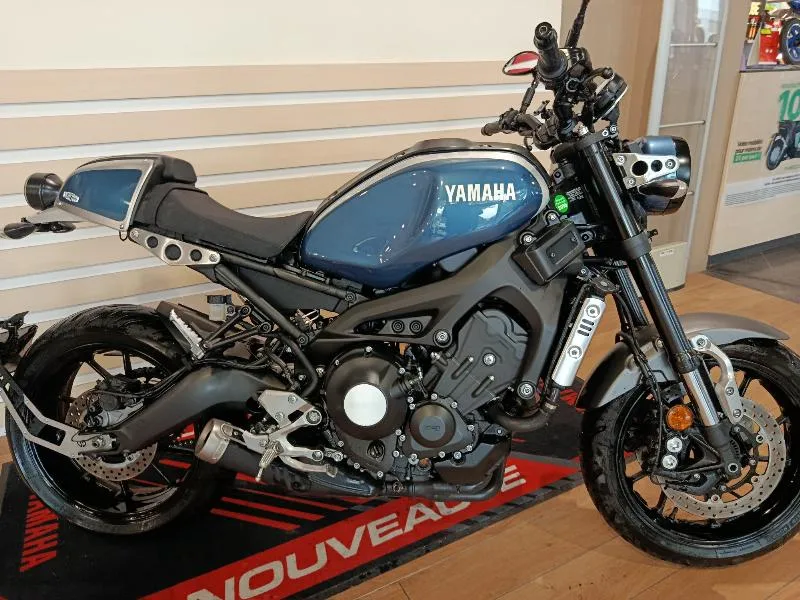 XSR 900