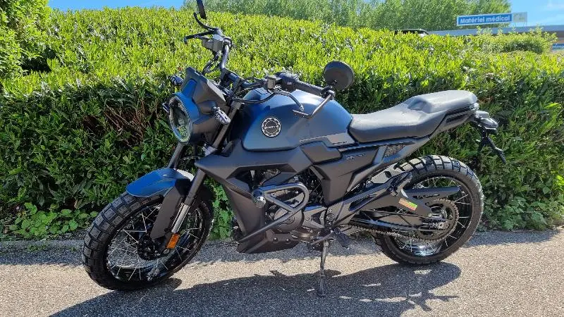 125 SCRAMBLER X