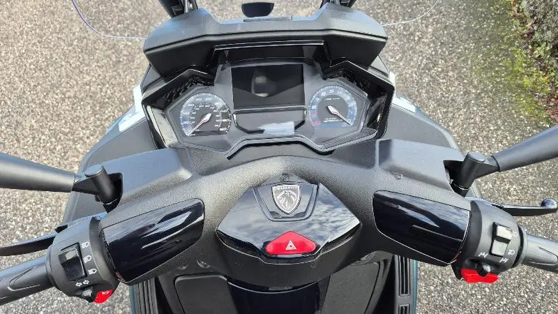METROPOLIS 400 SW