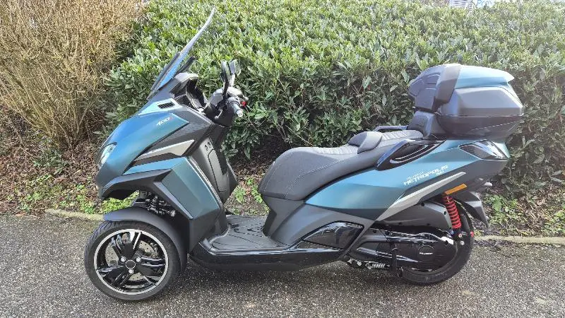 METROPOLIS 400 SW