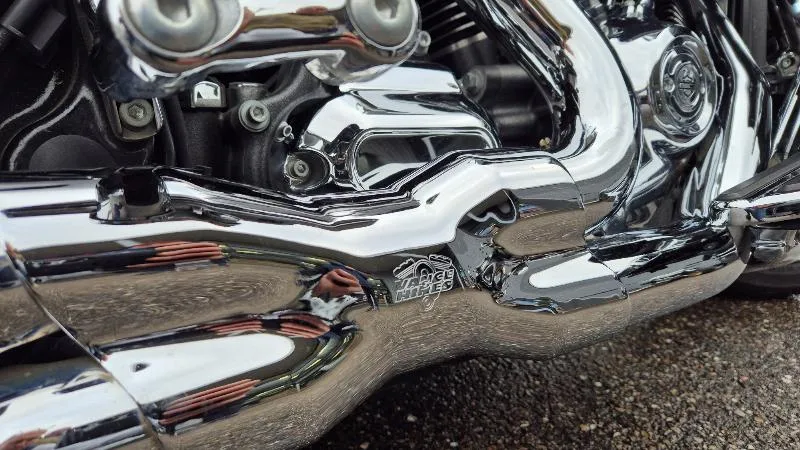 TOURING ELECTRA GLIDE 1800 ULTRA LIMITED CVO