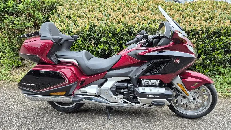 GL 1800 GOLDWING AIR BAG GPS