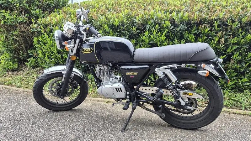 BLACK SEVEN 125