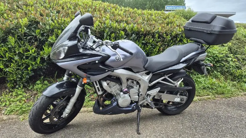 FZ6S FAZER 600 98CV