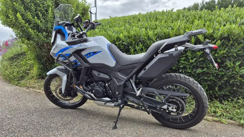 ZT 703 F