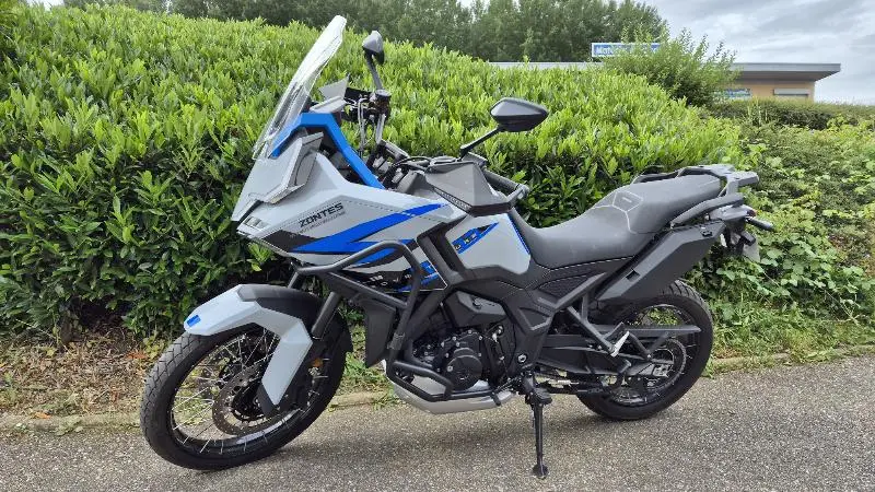 ZT 703 F