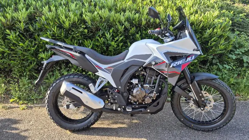 AVENTURA 125