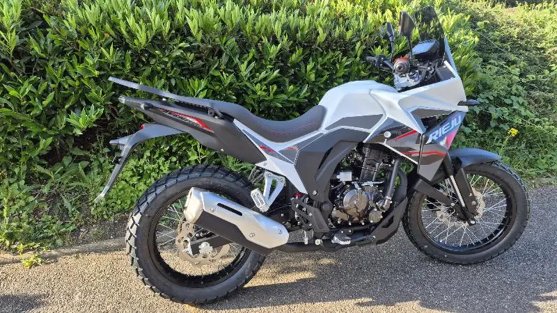 AVENTURA 125